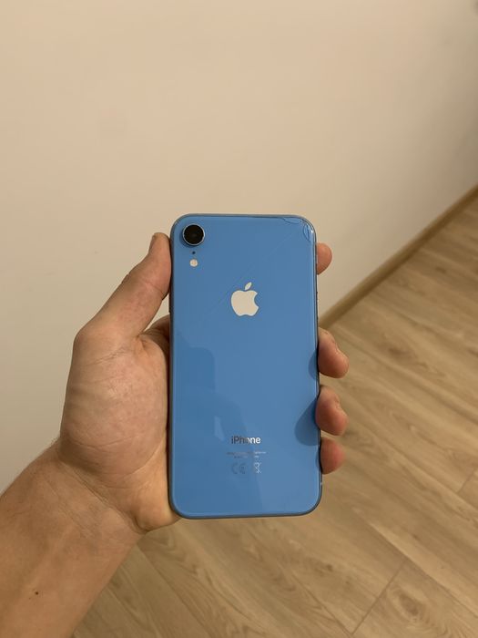 iPhone XR 64 GB bat 79%