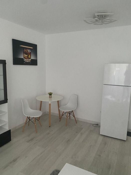 Închiriez apartament cu 2,3 și 4 camere în regim hotelier regim hoteli