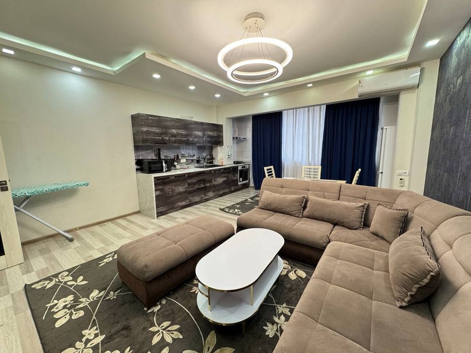 Сдается 2в3 ком квартира на метро Ойбек, ор-р: Angels Food, 65 м²