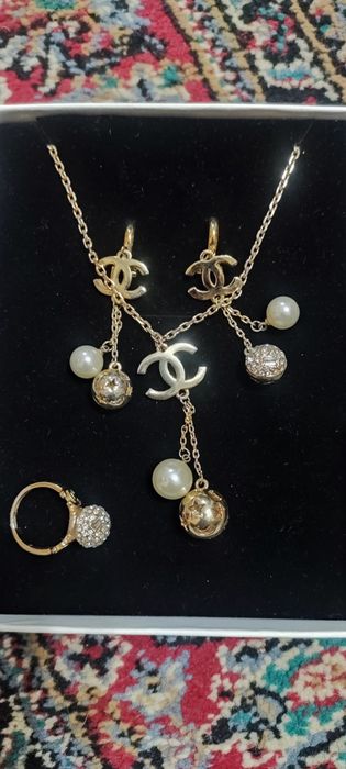 Кизлар учун такинчок