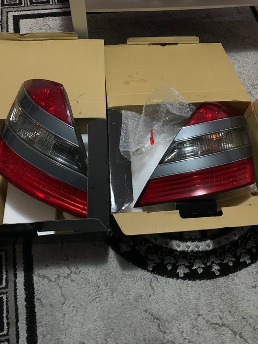 продавам оригинален стопове за Mercedes W221 преди фейса.