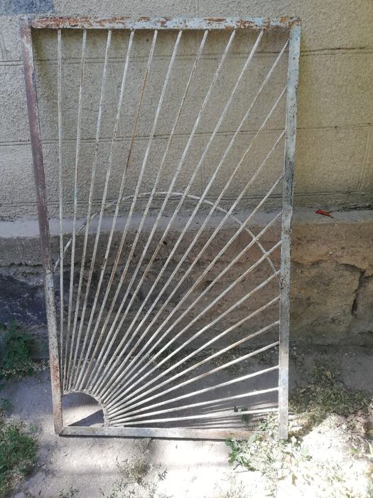 Продаются решетки по 6000т