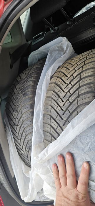 205/55/16 continental all seasons 2бр. Над 6мм