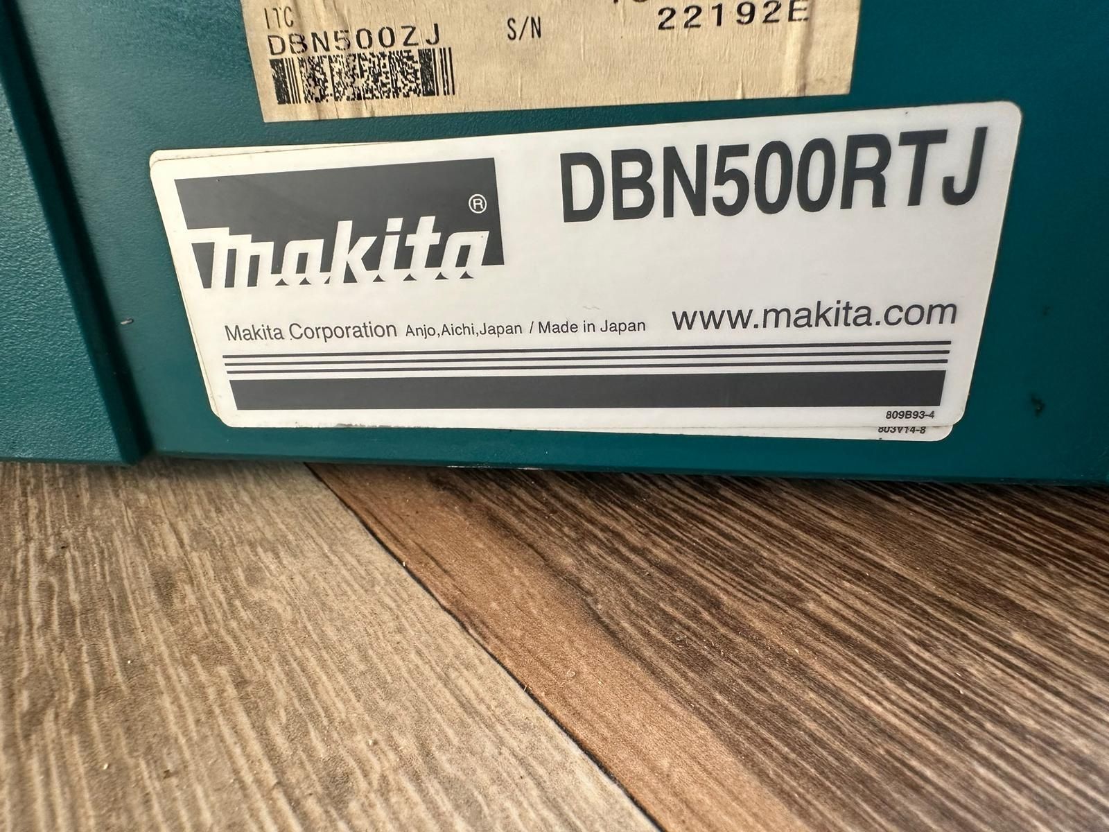 Makita DBN500RTJ 18V 2 x 5.0Ah 50mm