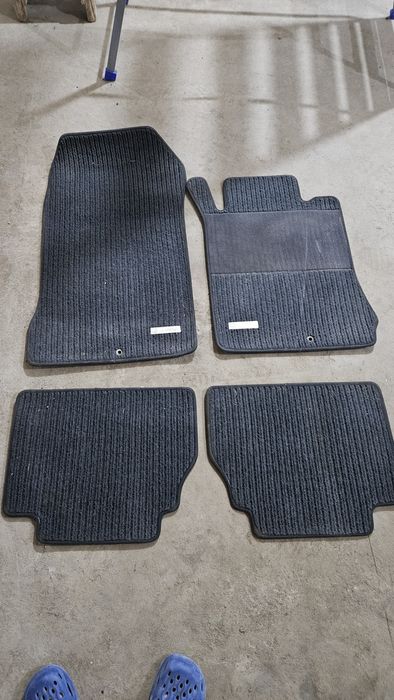 Оригинальные Автоковрики для Мерседес 210 дорест из шерсти