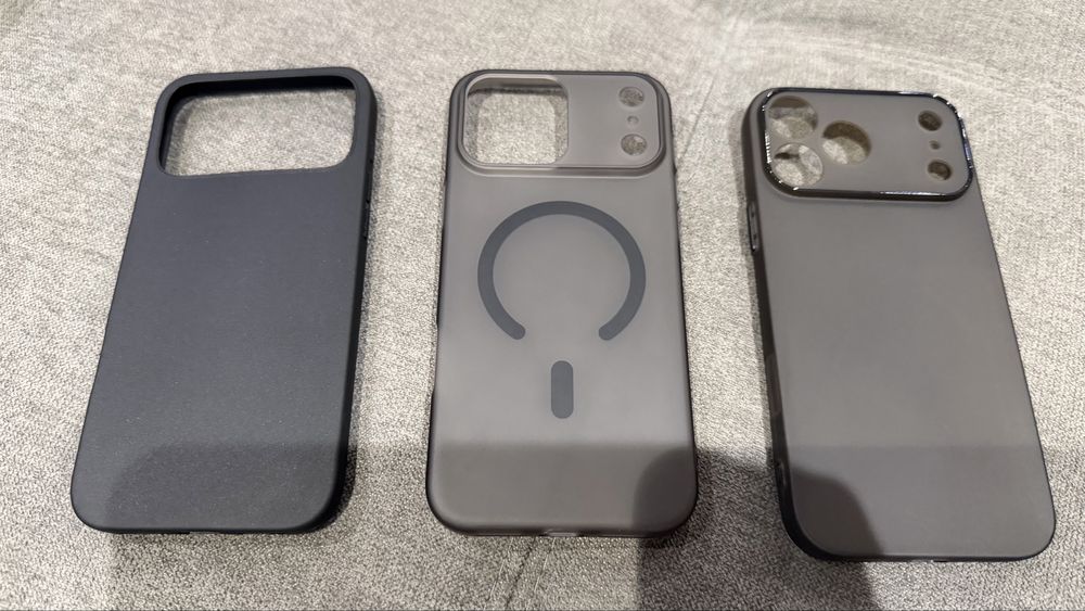 кейсиве, 3 броя, нови, за iPhone 17 Pro Max, цената е за трите заедно