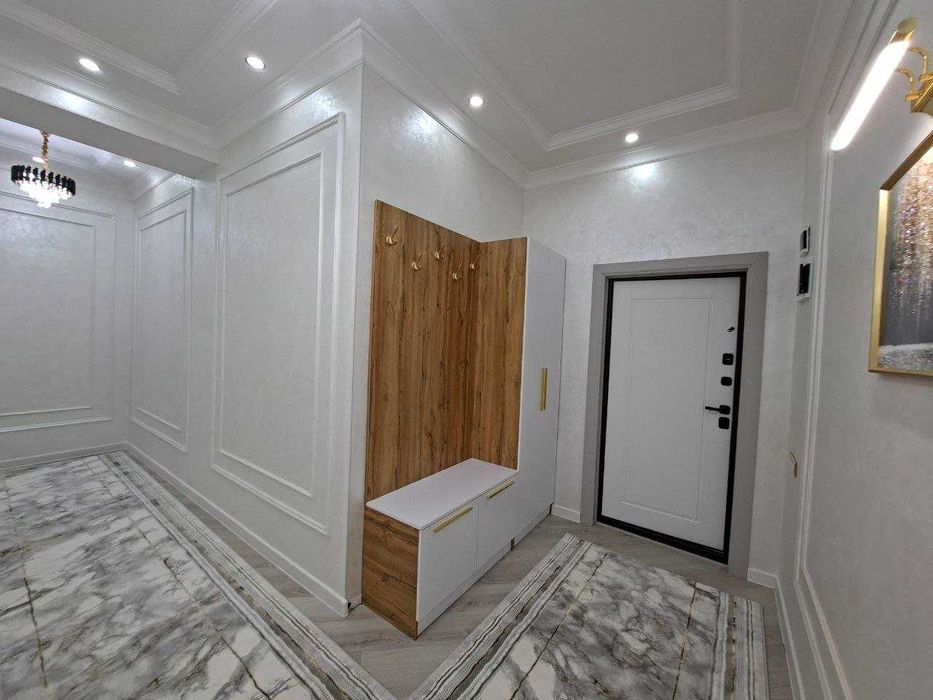 3х комнатная квартира 94кв/м, со всеми удобствами по ул. О.Шарка