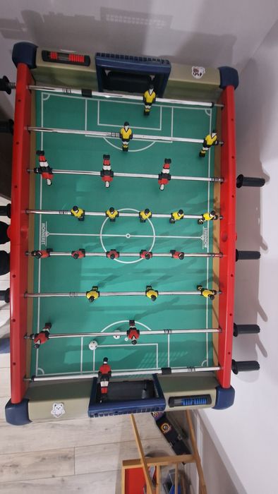Vand masa de fotbal