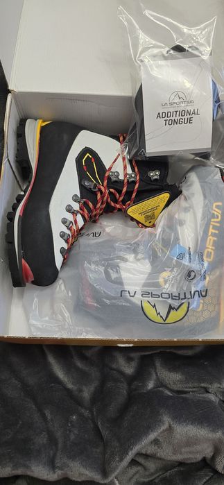 Bocanci La Sportiva Nepal Cube GTX Ice