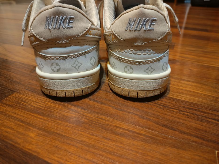 Nike dunk SB Louis Vuitton