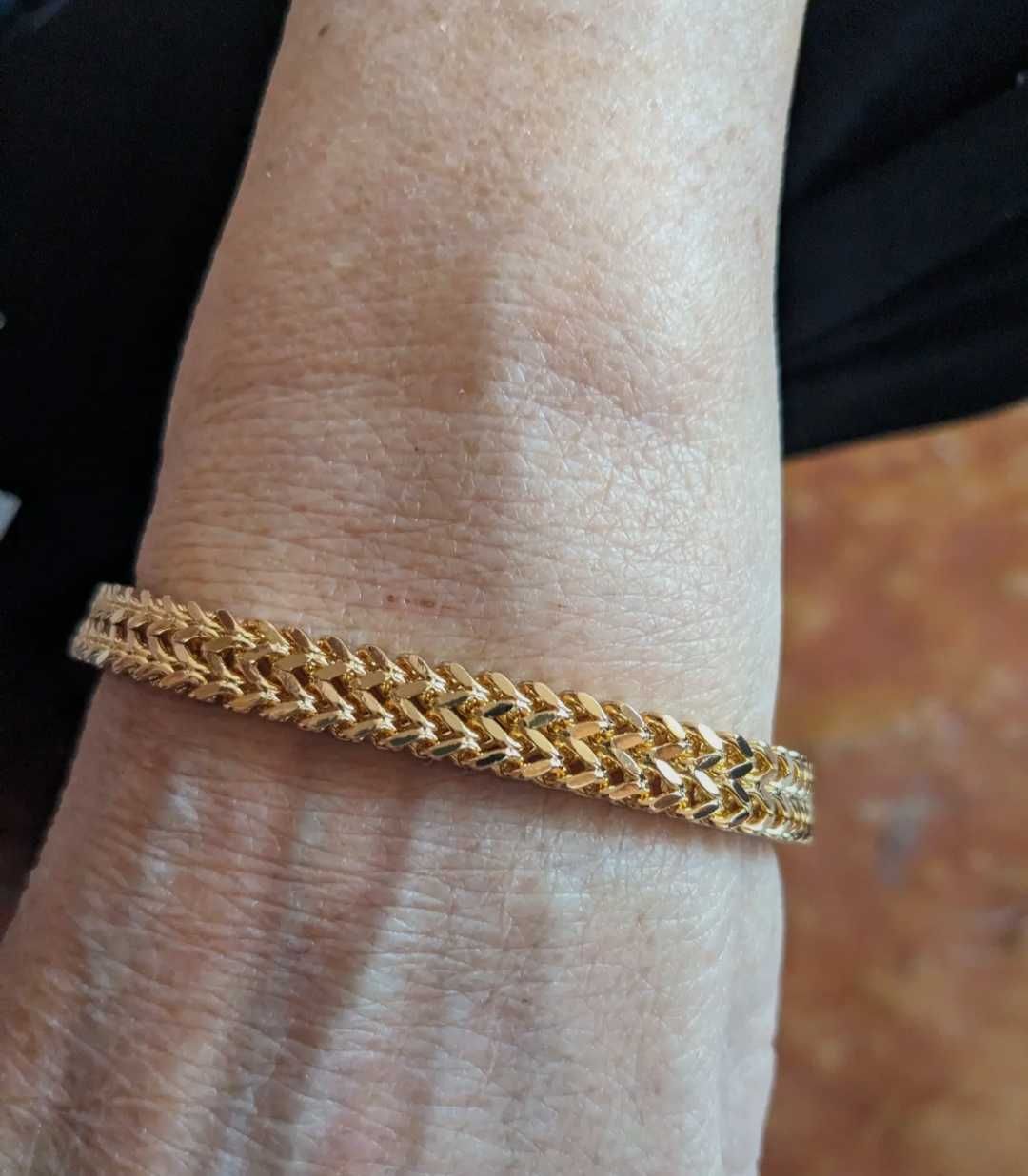 Браслет цвет Gold Unisex