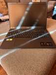 Acer като нов с зарядно