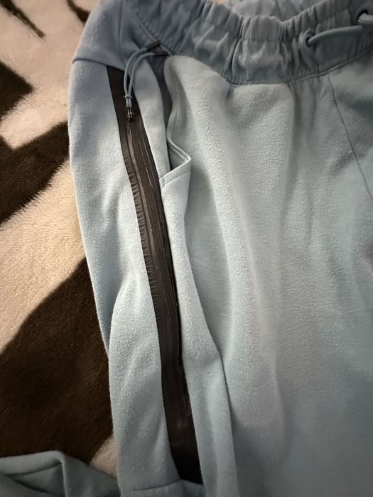 Nike Tech Fleece v1 old season baby blue