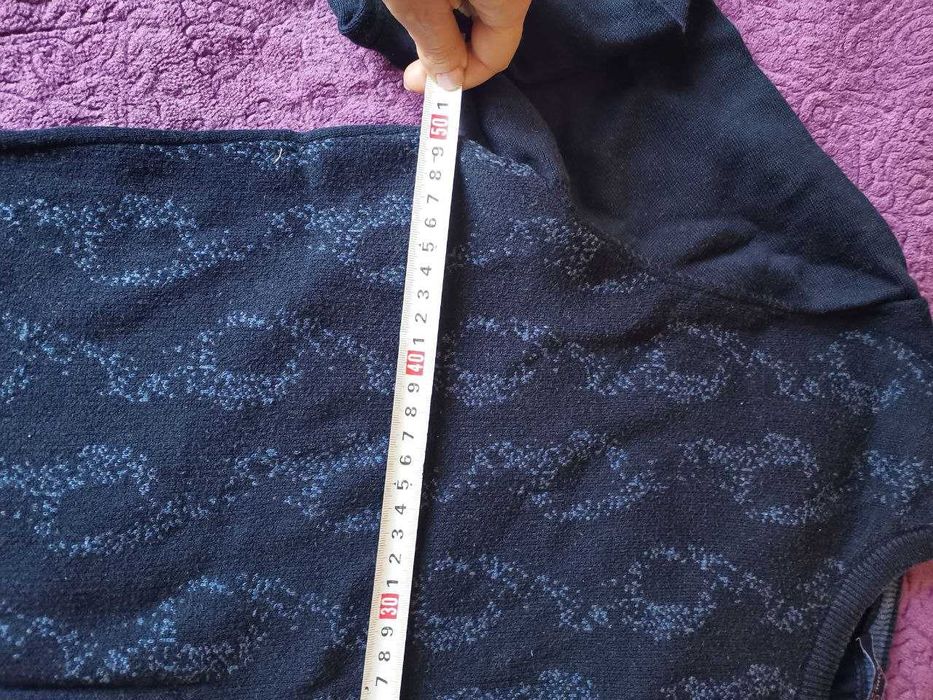 Мъжки пуловери на Pierre Cardin и LC Waikiki размер S / M