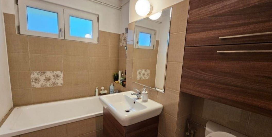 Apartament 3 camere Brazda lui Novac