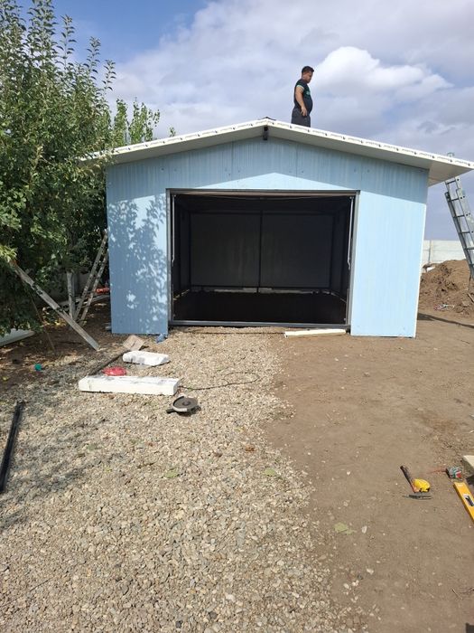 Vând și execut garaje orice model nu este clientul