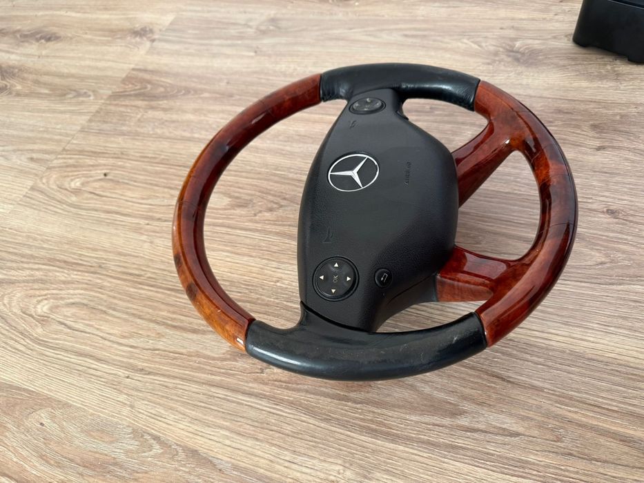 Руль дерево мерседес w221