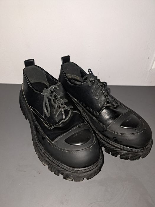 Pantofi damă foarte moderni