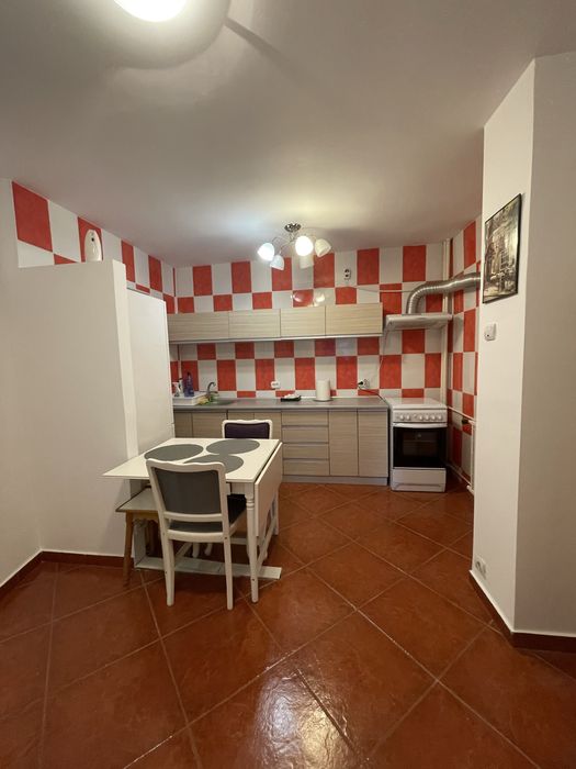 Inchiriez apartament 2 camere Bd. Tineretului Sincai Cantemir