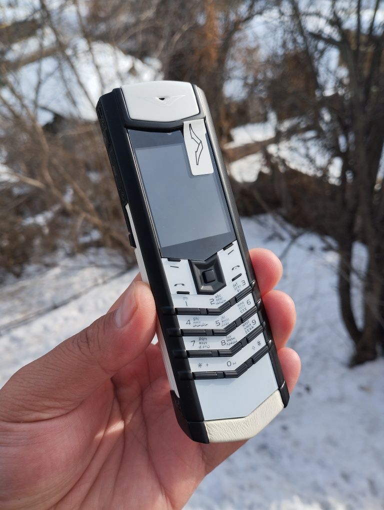 Vertu signature S модели