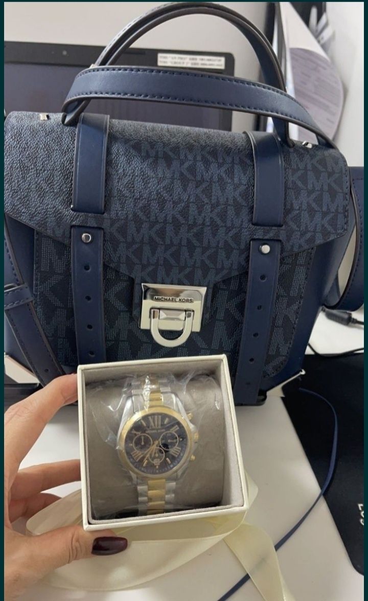 Продам сумку Michael Kors!