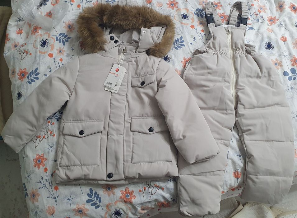 Продам детский зимний костюм