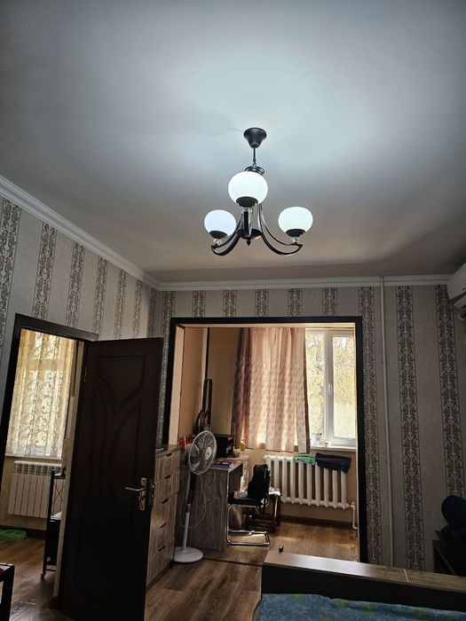 Продаю квартиру ,яшнабадский район.