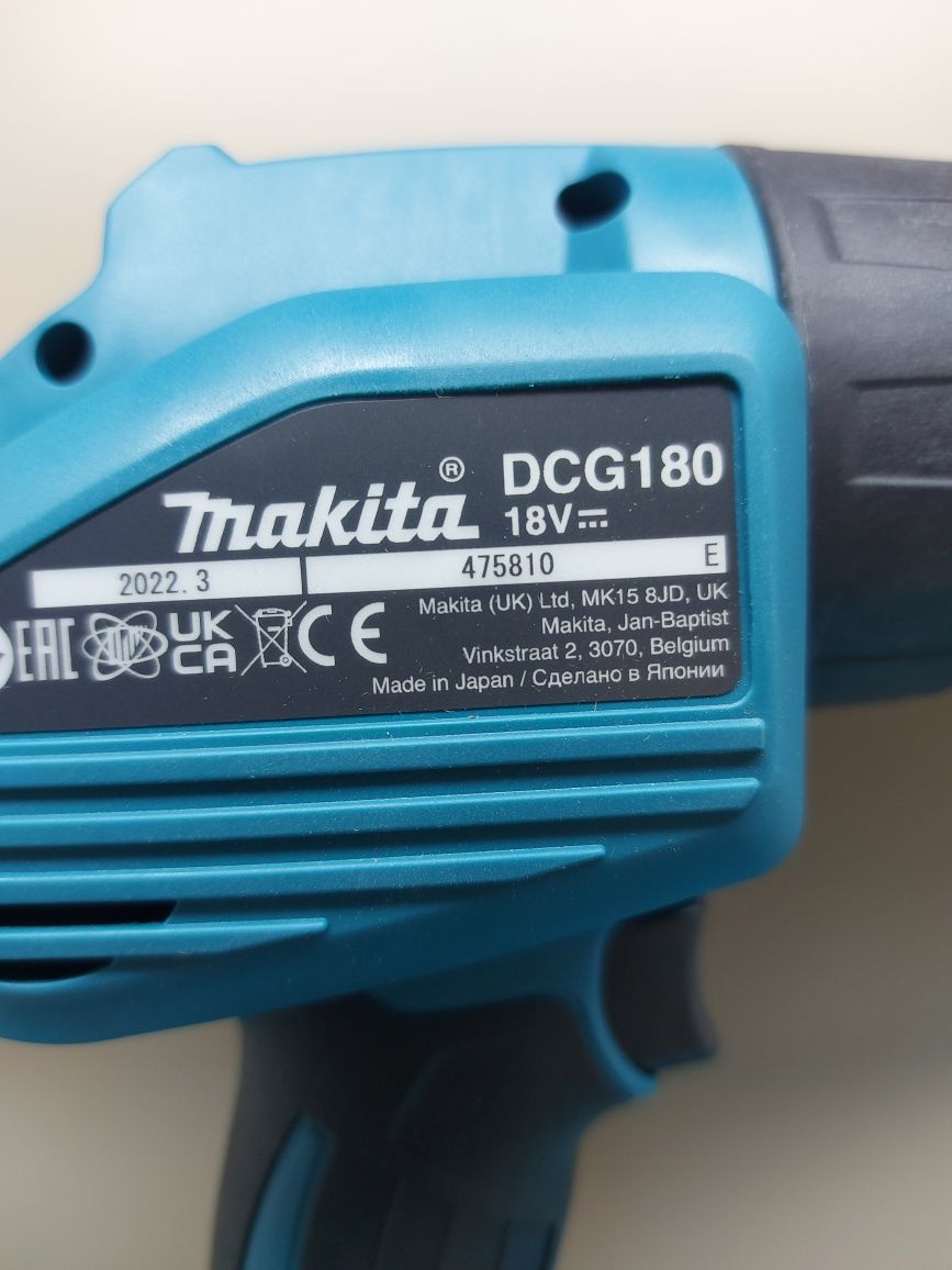 Акумулаторен пистолет за силикон Makita DCG180Z.