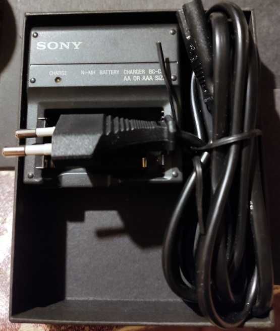 Интелигентно зарядно устройство „SONY“