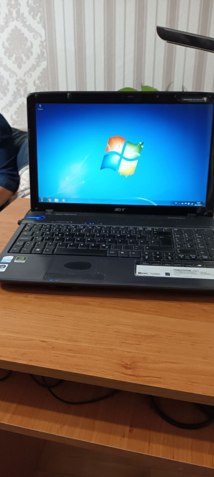 Acer Aspire 5737z.