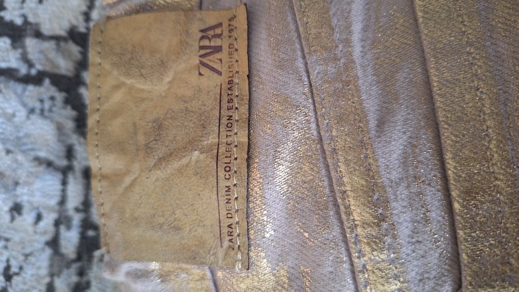 Дестки дънки Zara