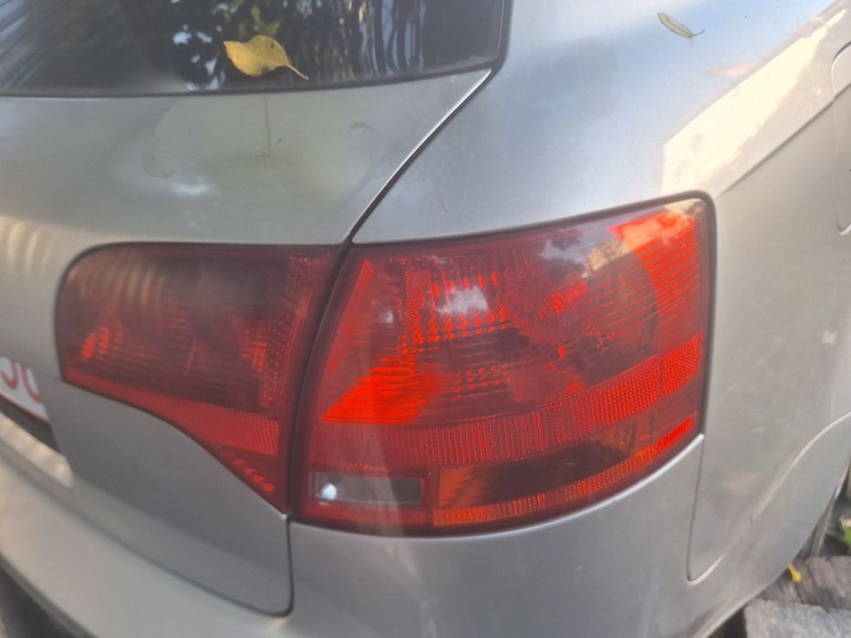 Set stop stopuri complet cu soclu Audi a4 b7