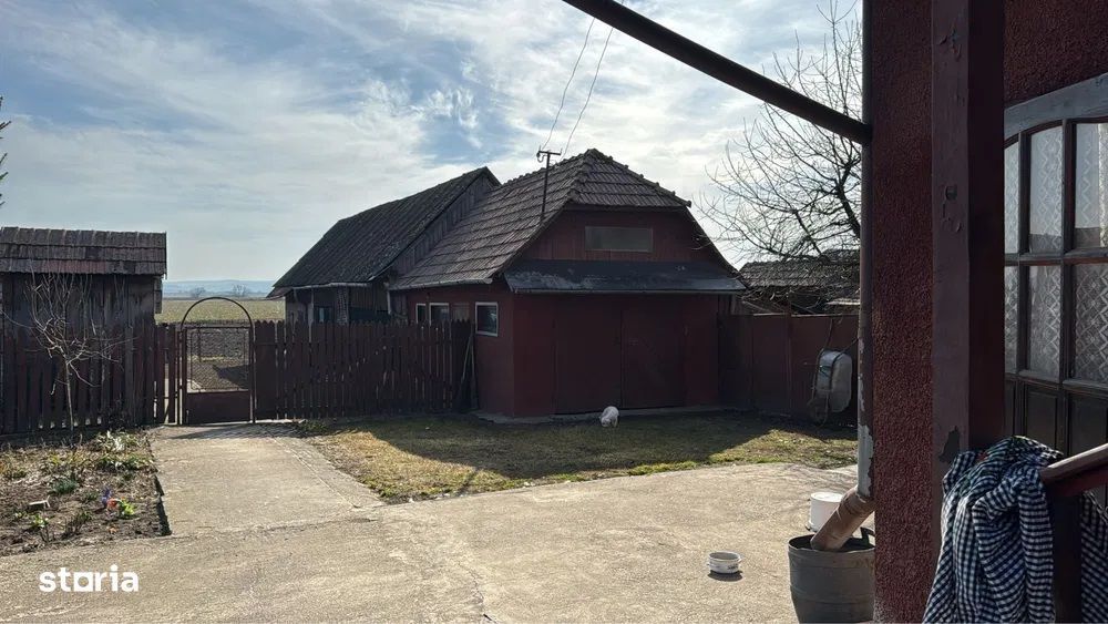 Nazna - Vanzare casa 6+ camere - Str. Principala