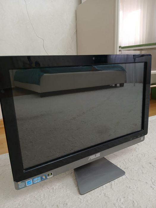 Моноблок Asus  22
