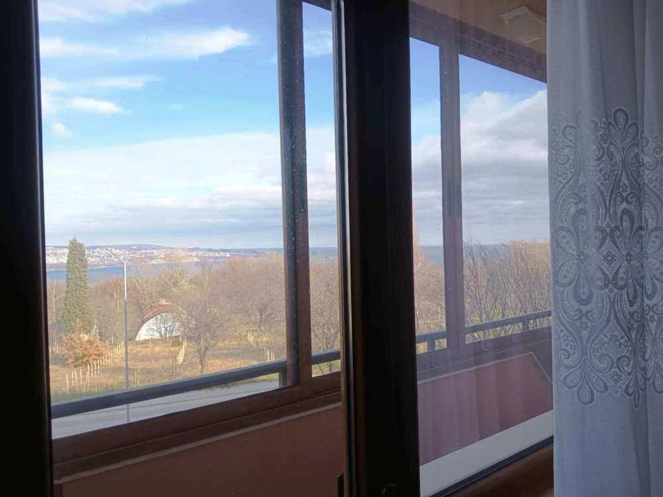 Продава се Двустаен апартамент в Варна, Галата - 82 кв.м за 1463 €/кв.м - Снимка #13