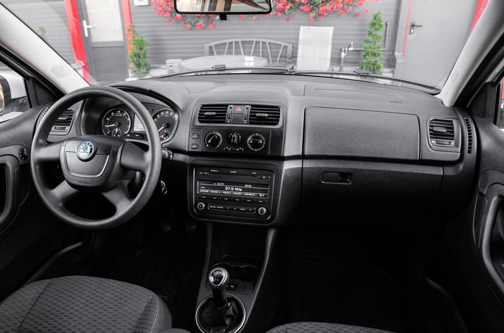 Skoda Fabia  2011 Euro 5  1.2 Benzina 9 Roti Impecabila