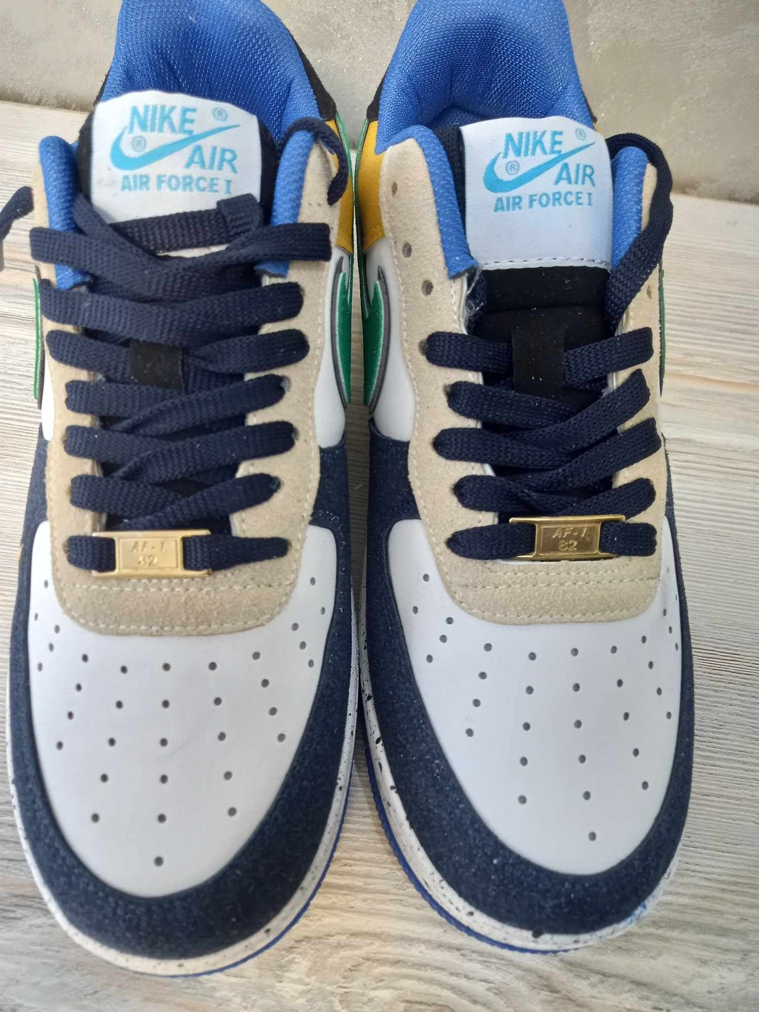 Nike Air Force Los Angeles- маратонки номер 40