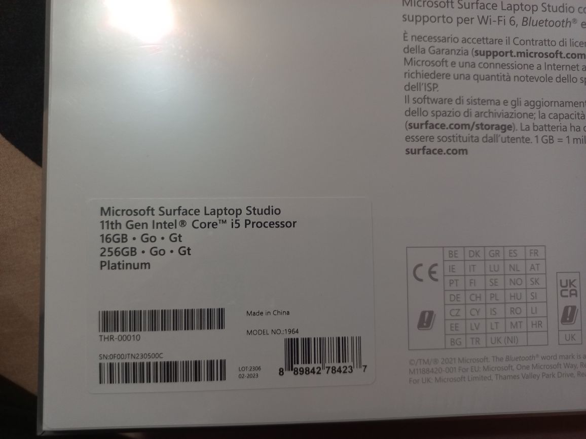Vând Laptop microsoft Surface Studio .Predarea personala în Deva -Brad