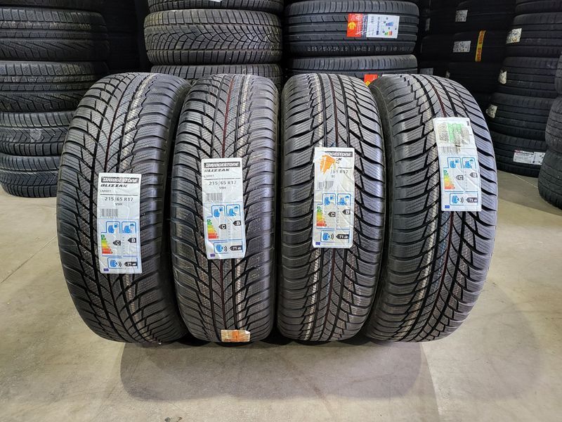 215/65/17 BRIDGESTONE 4бр