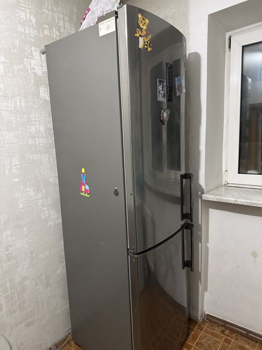 Холодильник на запчасти