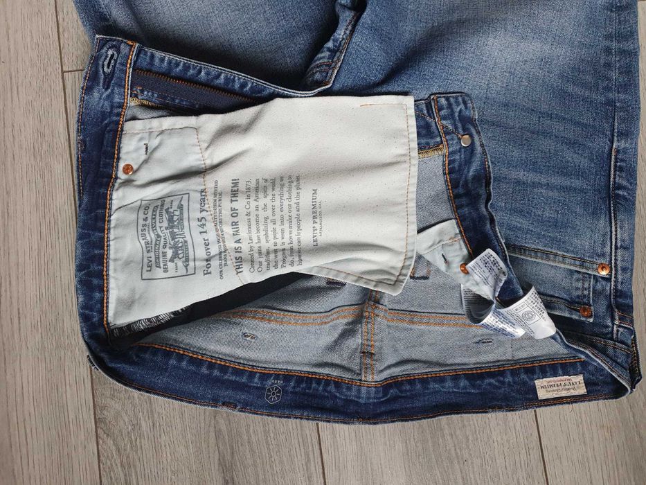 Blugi LEVI'S 511 Slim Performance - Marime W38 L32 (Talie 103 cm)