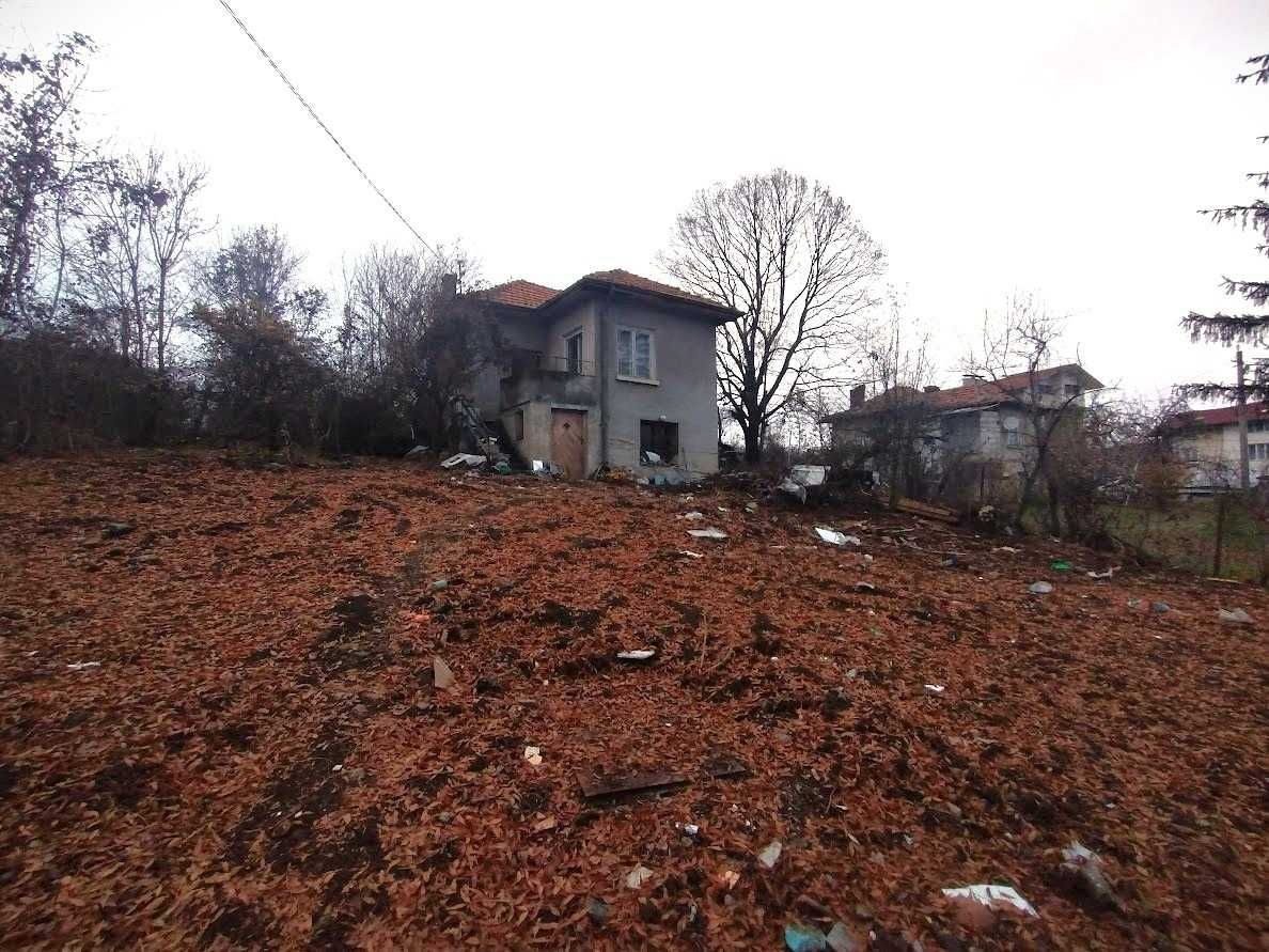 Продава се Парцел в Банкя - 1400 кв.м за 165 €/кв.м - Снимка #3