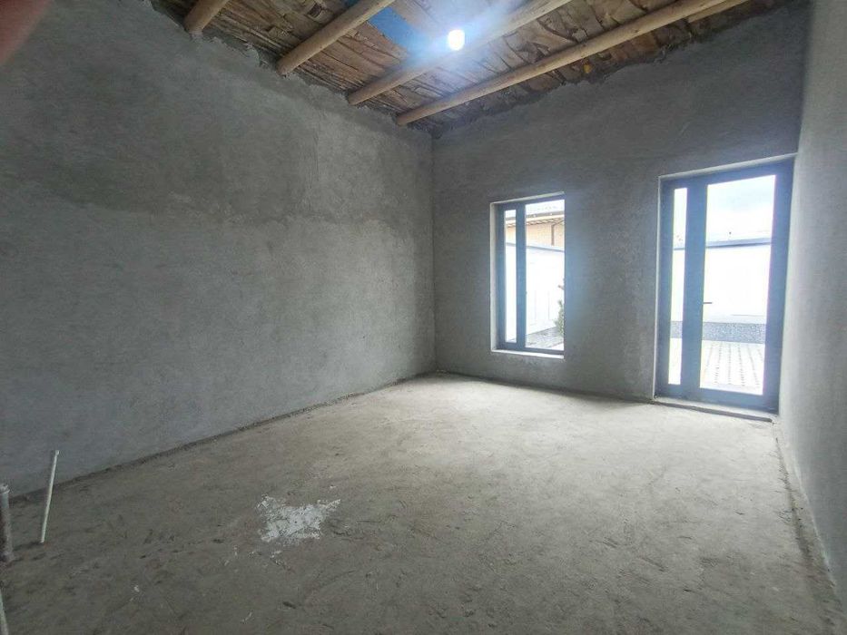 Дом 2 сотки на районе Мотрида