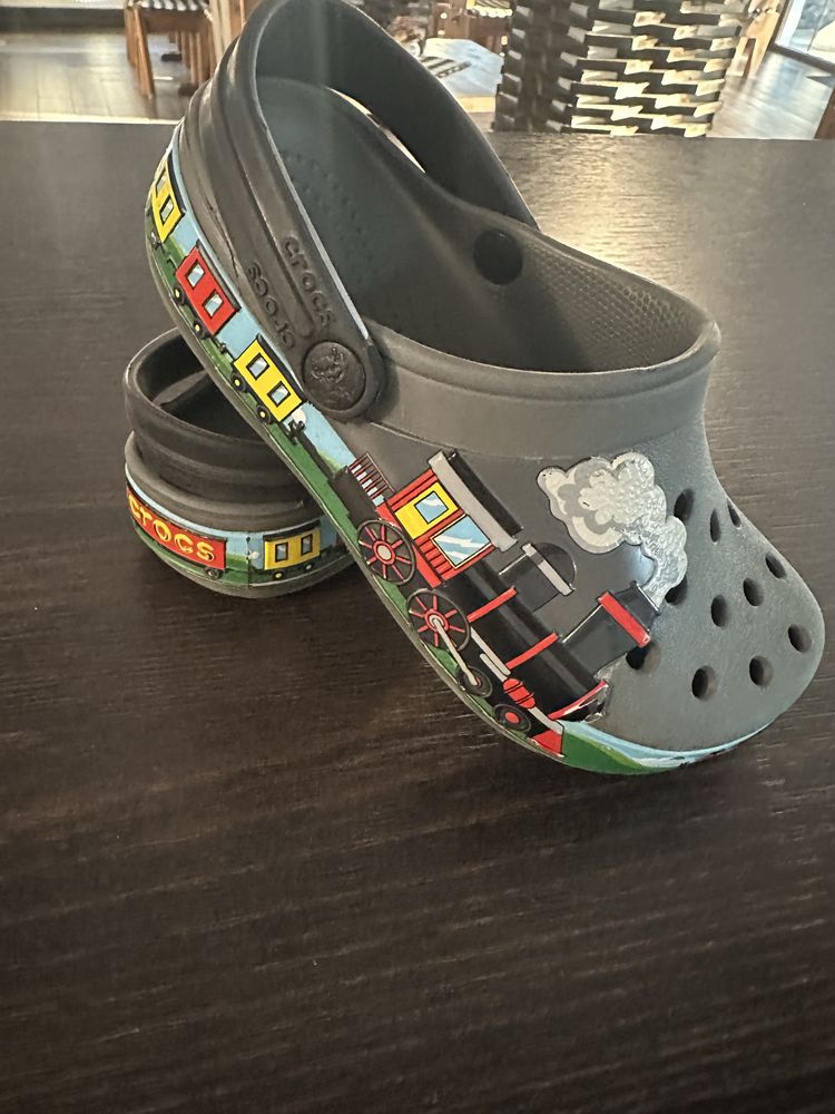 Crocs marime C10(27-28)