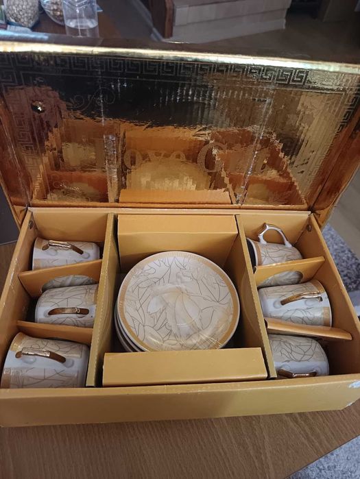 Порцеланов сервиз за кафе