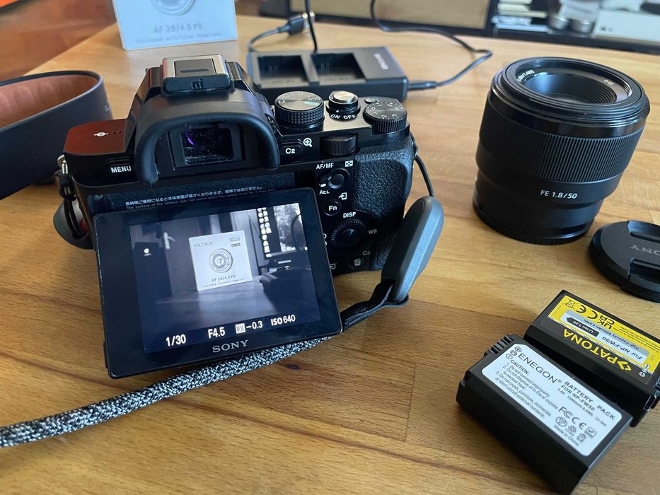 KIT - Sony Alpha A7 (Original) + Sony 50mm f1.8 + Viltrox 28mm f4.5