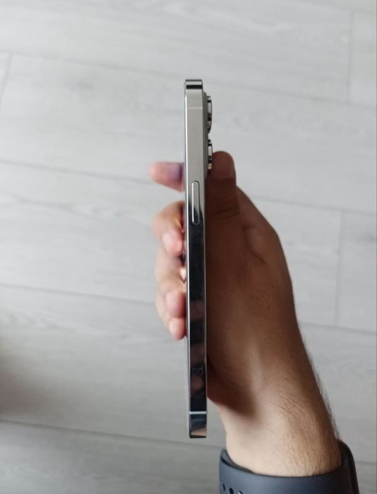 iPhone 14 Pro Max 256 GB Silver в отлично състояние