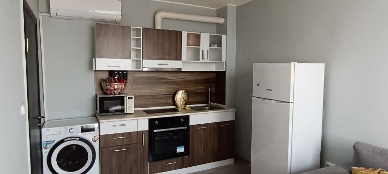 Дава се под наем Двустаен апартамент в София, Банишора - 40 кв.м за 499 € - Снимка #2