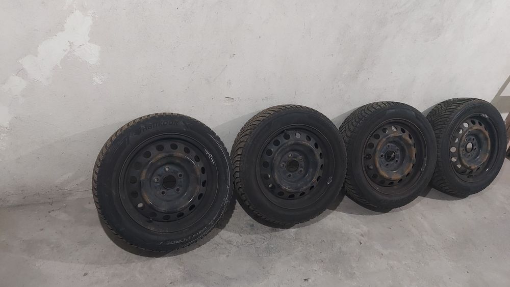Джанти 5×100 със зимни гуми 205/55/16