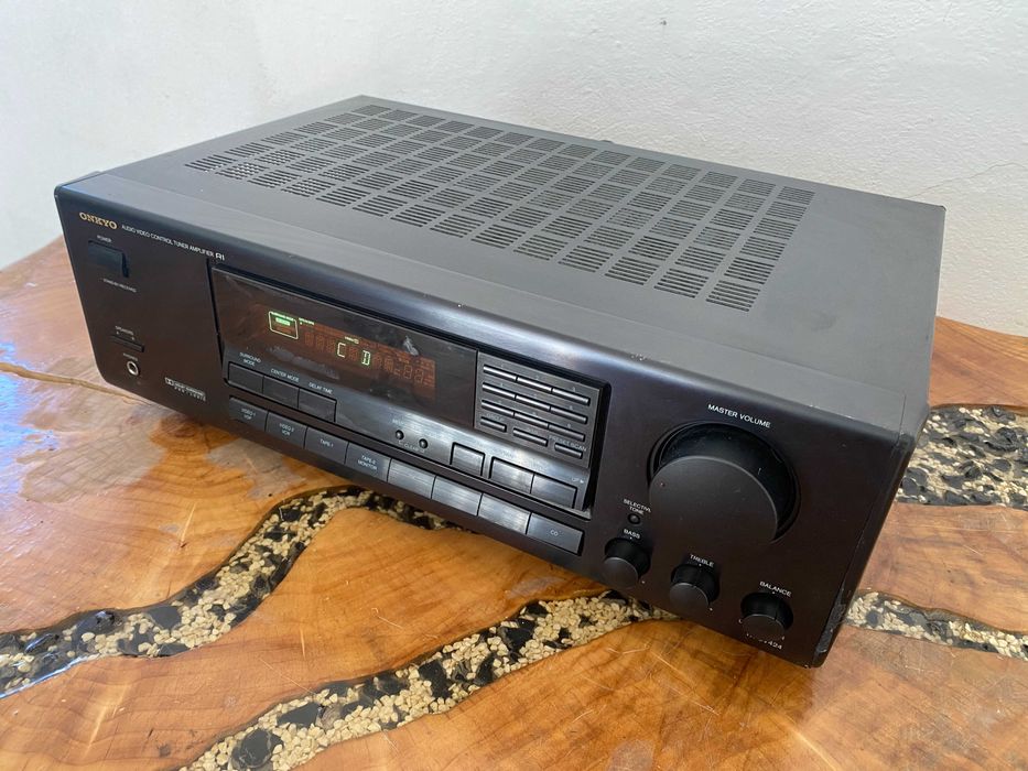 statie / amplificator onkyo tx sv424